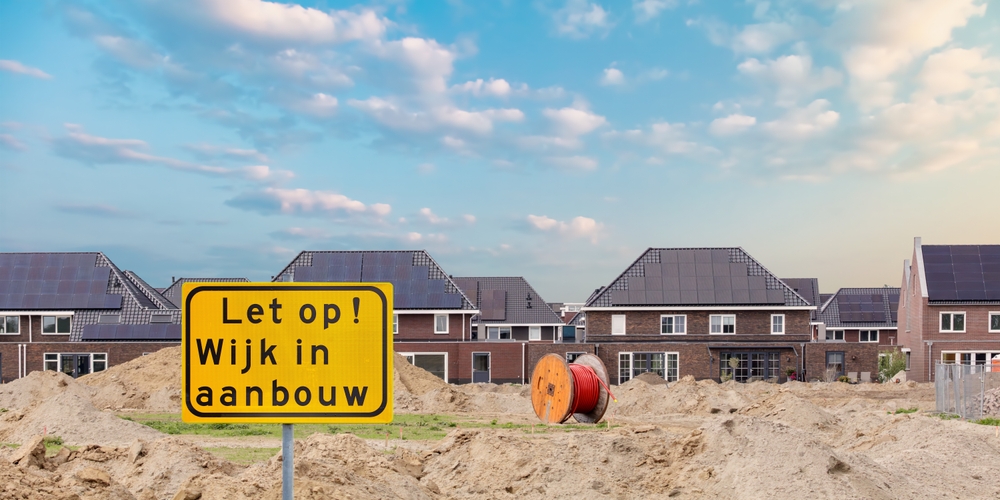 Renovlies voor nieuwbouw in Lelystad. Krijg 10% korting op het behangen en sauzen van wanden.